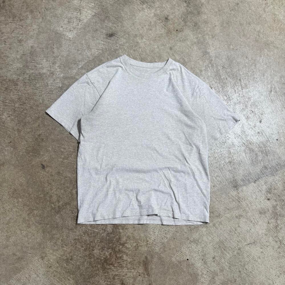 Earth Tone Everlane T-Shirt - Picture 2 of 8